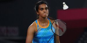 P V Sindhu पीव्ही सिंधूने सिंगापूर ओपनचे पहिले महिला एकेरीचे विजेतेपद पटकावले. हडपसर मराठी बातम्या PV Sindhu won her maiden Singapore Open women's singles title. Hadapsar Latest News Hadapsar News