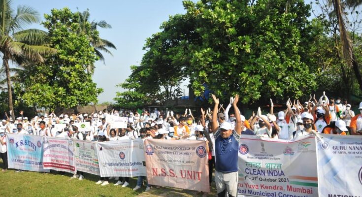 As part of the ongoing nationwide Clean India Campaign, Nehru Yuva Kendra Sangathan (NYKS), Ministry of Youth Affairs & Sports, Govt. of India organised a cleanliness drive