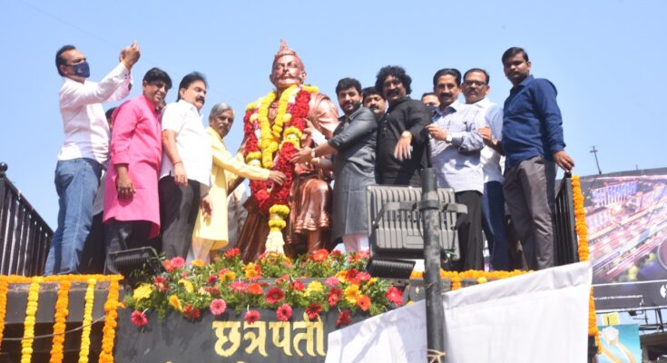 the 35th anniversary of the sculptural memorial of Chhatrapati Sambhaji Maharaj at the Deccan Gymkhana in Pune,