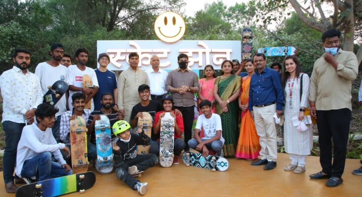 Pedestrian Day was celebrated in Pune through Municipal Corporation.