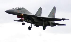 Brahmos Air Launched Missile from SU-30 MKI Aircraft ब्राह्मोस क्षेपणास्त्राच्या विस्तारित पल्ला आवृत्तीचे यशस्वी प्रक्षेपण हडपसर मराठी बातम्या  Hadapsar News