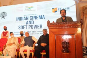 National Seminar on Indian Cinema and Soft Power in Mumbai ‘भारतीय चित्रपट आणि सुप्त सामर्थ्य’ या विषयावरील राष्ट्रीय चर्चासत्राचे उद्‌घाटन हडपसर मराठी बातम्या Hadapsar News,