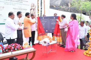 कान्हेरी गुंफा परिसरात विविध सोयीसुविधांचे उद्‌घाटन inauguration various amenities at Kanheri Caves