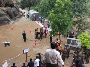 भाजे लेणी येथे आपत्ती व्यवस्थापन प्रात्यक्षिकांचे आयोजन Disaster Management Demonstration at Bhaje Leni हडपसर मराठी बातम्या  Hadapsar Latest News Hadapsar News