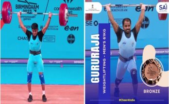 Silver medal to Sanket Sargar and bronze medal to Gururaja Pujari in weightlifting in Commonwealth Games राष्ट्रकुल स्पर्धांमधे भारोत्तोलनात संकेत सरगर याला रौप्य तर गुरूराजा पुजारी याला कांस्यपदक हडपसर मराठी बातम्या Hadapsar Latest News Hadapsar News