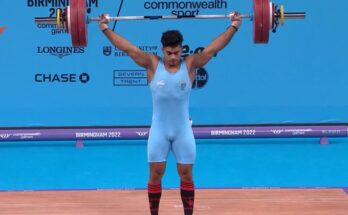 Achinta Sheuli has won a Gold Medal at the Commonwealth Games अचिंत शेउलीने राष्ट्रकुल स्पर्धेत भारताला मिळवून दिले तिसरे सुवर्णपदक हडपसर मराठी बातम्या Hadapsar News Hadapsar Latest News Commonwealth Games 2022 राष्ट्रकुल स्पर्धा २०२२