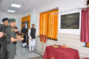 Inauguration of a treatment centre for cancer patients at command hospital in Pune पुण्यातील कमांड रुग्णालयात कर्क रोग रुग्णांसाठी उपचार केंद्राचे उद्घाटन हडपसर मराठी बातम्या  Hadapsar Latest News Hadapsar News