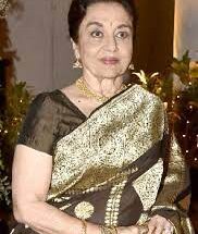 Veteran actress Asha Parekh ज्येष्ठ अभिनेत्री आशा पारेख मराठी बातम्या Hadapsar Latest News Hadapsar News