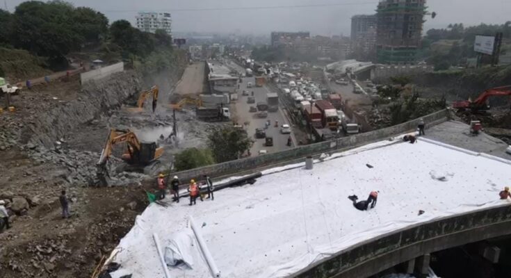 Preparations for the fall of the old bridge at Chandni Chowk are in final stages चांदणी चौकातील जुना पूल पडण्याची पूर्वतयारी अंतिम टप्प्यात हडपसर मराठी बातम्या Hadapsar Latest News Hadapsar News