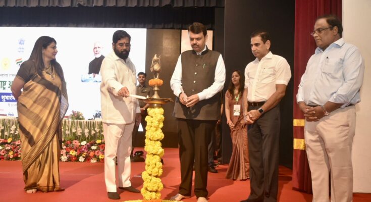 Swachh Maharashtra Abhiyan (Civil) 2.0 launched by Chief Minister Eknath Shinde and Deputy Chief Minister Devendra Fadnavis स्वच्छ महाराष्ट्र अभियान (नागरी) २.०चा मुख्यमंत्री एकनाथ शिंदे आणि उपमुख्यमंत्री देवेंद्र फडणवीस यांच्या हस्ते शुभारंभ हडपसर मराठी बातम्या Hadapsar Latest News Hadapsar News