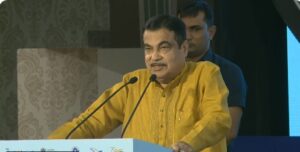 Union Minister for Surface Transport and Highways Nitin Gadkari केंद्रीय भूपृष्ठ वाहतूक आणि महामार्ग मंत्री नितीन गडकरी हडपसर मराठी बातम्या Hadapsar Latest News Hadapsar News