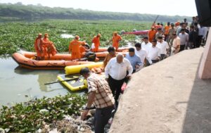 Morbi bridge collapse मोरबी पूल दुर्घटना  हडपसर मराठी बातम्या Hadapsar Latest News, Hadapsar News,