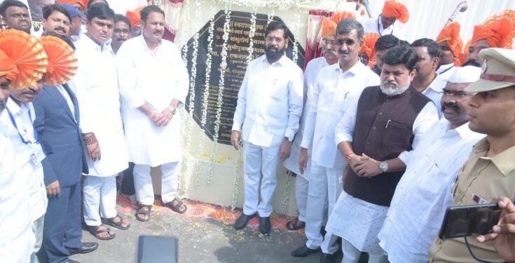 Bhoomipujan of Swaraj Rakshaman Srimanta Chhatrapati Sambhaji Maharaj Memorial स्वराज्यरक्षक श्रीमंत छत्रपती संभाजी महाराज स्मारकाचे भूमिपूजन हडपसर मराठी बातम्या Hadapsar Latest News Hadapsar News