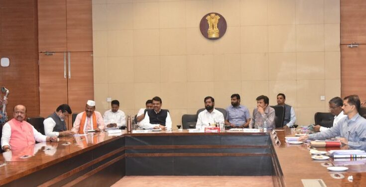 Chief Minister Eknath Shinde , Deputy Chief Minister Devendra Fadnavis मुख्यमंत्री एकनाथ शिंदे, उपमुख्यमंत्री देवेंद्र फडणवीस हडपसर मराठी बातम्या Hadapsar Latest News Hadapsar News