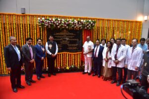 Inauguration of Bharti Super Specialty Hospital and Student Hostel Complex set up in Bharti University premises
भारती विद्यापीठ परिसरात उभारण्यात आलेल्या भारती सुपर स्पेशिआलिटी हॉस्पिटल आणि विद्यार्थी वसतीगृह संकुलाचे उद्घाटन
हडपसर मराठी बातम्या Hadapsar Latest News Hadapsar News