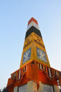 The Jayastambha salutation ceremony started peacefully
जयस्तंभ अभिवादन सोहळा शांततेत सुरु
हडपसर मराठी बातम्या Hadapsar Latest News Hadapsar News