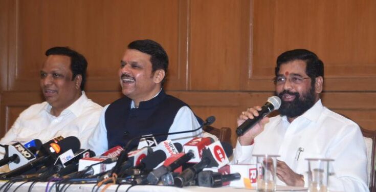 Chief Minister Eknath Shinde, Deputy Chief Minister Devendra Fadnavis मुख्यमंत्री एकनाथ शिंदे उपमुख्यमंत्री देवेंद्र फडणवीस हडपसर क्राइम न्यूज हडपसर मराठी बातम्या Hadapsar Latest News Hadapsar News