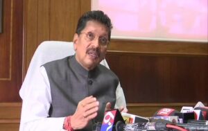 Minister Deepak Kesarkar मंत्री दीपक केसरकर हडपसर क्राइम न्यूज हडपसर मराठी बातम्या Hadapsar Latest News Hadapsar News