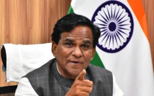 Minister of State for Central Railway Raosaheb Danve केंद्रीय रेल्वे राज्यमंत्री रावसाहेब दानवे हडपसर क्राइम न्यूज हडपसर मराठी बातम्या Hadapsar Latest News Hadapsar News