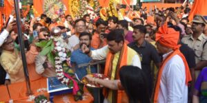 Deputy Chief Minister participates in procession in Laxmi Nagar area on the occasion of Gudi Padwa
गुढीपाडव्यानिमित्त लक्ष्मीनगर परिसरातील शोभायात्रेत उपमुख्यमंत्री सहभागी
हडपसर क्राइम न्यूज, हडपसर मराठी बातम्या, हडपसर न्युज 
Hadapsar Crime News, Hadapsar Marathi News, ,Hadapsar News
