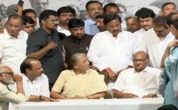 Sharad Pawar will reconsider the decision to leave the post of President अध्यक्षपद सोडण्याच्या निर्णयावर शरद पवार फेरविचार करणार हडपसर क्राइम न्यूज, हडपसर मराठी बातम्या, हडपसर न्युज Hadapsar Crime News, Hadapsar Marathi News, ,Hadapsar News