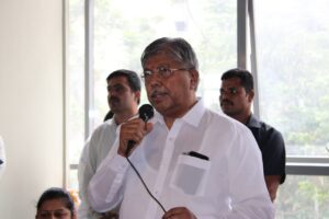 Guardian Minister Chandrakantada Patil
पालकमंत्री चंद्रकांतदादा पाटील
हडपसर क्राइम न्यूज, हडपसर मराठी बातम्या, हडपसर न्युज Hadapsar Crime News, Hadapsar Marathi News, ,Hadapsar News