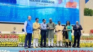 Maharashtra awarded 3 National Water Awards
महाराष्ट्राला ३ राष्ट्रीय जल पुरस्कार प्रदान
हडपसर क्राइम न्यूज, हडपसर मराठी बातम्या, हडपसर न्युज Hadapsar Crime News, Hadapsar Marathi News, ,Hadapsar News