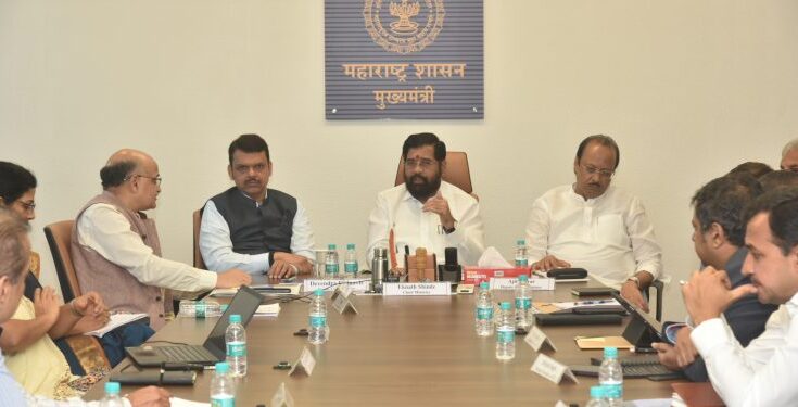 Chief Minister Eknath Shinde, Deputy Chief Minister Devendra Fadnavis and Deputy Chief Minister Ajit Pawar मुख्यमंत्री एकनाथ शिंदे, उपमुख्यमंत्री देवेंद्र फडणवीस आणि उपमुख्यमंत्री अजित पवार हडपसर क्राइम न्यूज, हडपसर मराठी बातम्या, हडपसर न्युज Hadapsar Crime News, Hadapsar Marathi News, ,Hadapsar News