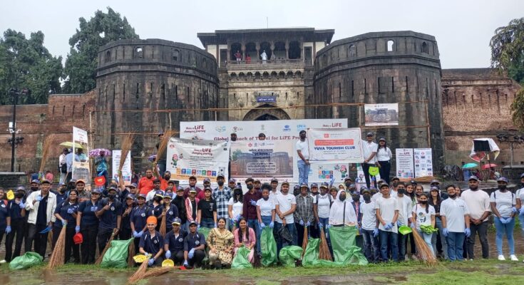 Eco-tourism campaign launched at Shaniwar Wada शनिवार वाडा येथे पर्यावरण पुरक पर्यटन मोहिमेचा शुभारंभ हडपसर क्राइम न्यूज, हडपसर मराठी बातम्या, हडपसर न्युज Hadapsar Crime News, Hadapsar Marathi News, ,Hadapsar News