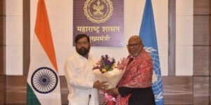 United Nations General Assembly President Dennis Francis expressed his sentiments in a meeting with the Chief Minister
मुख्यमंत्र्यांसोबतच्या बैठकीत संयुक्त राष्ट्रसंघ महासभा अध्यक्ष डेनिस फ्रान्सिस यांनी व्यक्त केली भावना
हडपसर क्राइम न्यूज, हडपसर मराठी बातम्या, हडपसर न्युज Hadapsar Crime News, Hadapsar Marathi News, ,Hadapsar News, Hadapsar Latest News
