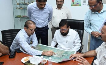 Chief Minister Eknath Shinde reviewed the preparations for the dedication ceremony of Shivdi-Nhawa Sheva Atal Setu. मुख्यमंत्री एकनाथ शिंदे यांनी घेतला शिवडी-न्हावा शेवा अटल सेतू लोकार्पण सोहळ्याच्या पूर्वतयारीचा आढावा हडपसर क्राइम न्यूज, हडपसर मराठी बातम्या, हडपसर न्युज Hadapsar Crime News, Hadapsar Marathi News, ,Hadapsar News, Hadapsar Latest News