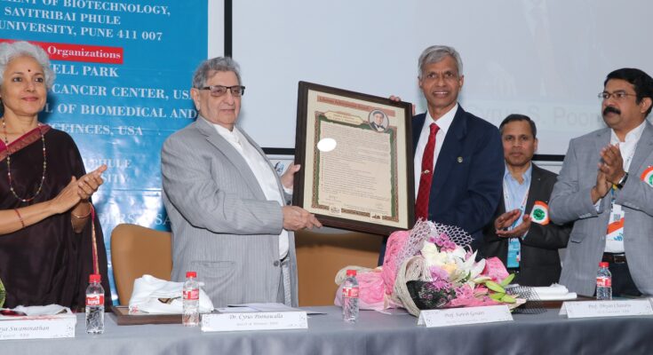 Lifetime Achievement Award to Dr. Cyrus Poonawala डॉ.सायरस पूनावाला यांना लाइफटाइम अचीवमेंट अवॉर्ड हडपसर क्राइम न्यूज, हडपसर मराठी बातम्या, हडपसर न्युज Hadapsar Crime News, Hadapsar Marathi News, ,Hadapsar News, Hadapsar Latest News