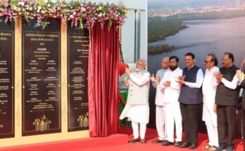 Prime Minister Narendra Modi inaugurated the 'Atal Bihari Vajpayee Shivdi-Nhava Sheva Atal Setu' in Navi Mumbai. प्रधानमंत्री नरेंद्र मोदी यांच्या हस्ते नवी मुंबईत ‘अटलबिहारी वाजपेयी शिवडी-न्हावा शेवा अटल सेतू’चे उद्घाटन हडपसर क्राइम न्यूज, हडपसर मराठी बातम्या, हडपसर न्युज Hadapsar Crime News, Hadapsar Marathi News, ,Hadapsar News, Hadapsar Latest News