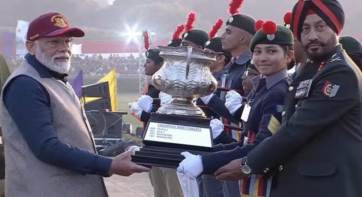 Maharashtra NCC Directorate first in the country; Awarded to the winner of the 'Prime Ministerial Banner' महाराष्ट्र एनसीसी संचालनालय देशात प्रथम; ‘प्रधानमंत्री बॅनर’ विजेत्याचा बहुमान हडपसर क्राइम न्यूज, हडपसर मराठी बातम्या, हडपसर न्युज Hadapsar Crime News, Hadapsar Marathi News, ,Hadapsar News, Hadapsar Latest News