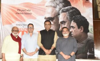 The film 'Main Atal Hoon' inspires the young generation -Vidhan Sabha Speaker Adv. Rahul Narvekar ‘मैं अटल हूँ’ हा चित्रपट तरुण पिढीला प्रेरणा देणारा – विधानसभा अध्यक्ष ॲड. राहुल नार्वेकर हडपसर क्राइम न्यूज, हडपसर मराठी बातम्या, हडपसर न्युज Hadapsar Crime News, Hadapsar Marathi News, ,Hadapsar News, Hadapsar Latest News