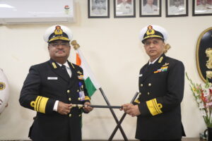 Vice Admiral B Sivakumar, AVSM, VSM assumed charge as the Controller Warship Production and Acquisition on 01 Jan 24.
एव्हीएसएम, व्हीएसएम व्हाइस अॅडमिरल बी शिवकुमार यांनी स्वीकारला युद्धनौका उत्पादन आणि अधिग्रहण नियंत्रक म्हणून कार्यभार
हडपसर क्राइम न्यूज, हडपसर मराठी बातम्या, हडपसर न्युज Hadapsar Crime News, Hadapsar Marathi News, ,Hadapsar News