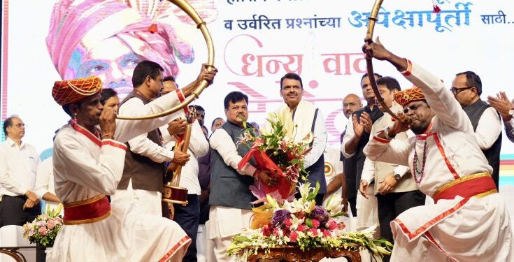 A common Mumbaikar's house will be a dream come true; Decisions will be taken in the interest of housing societies for redevelopment – Deputy Chief Minister Devendra Fadnavis सर्वसामान्य मुंबईकरांच्या घराची होणार स्वप्नपूर्ती; पुनर्विकासासाठी गृहनिर्माण संस्थांच्या हिताचे निर्णय घेतले जाणार – उपमुख्यमंत्री देवेंद्र फडणवीस हडपसर क्राइम न्यूज, हडपसर मराठी बातम्या, हडपसर न्युज Hadapsar Crime News, Hadapsar Marathi News, ,Hadapsar News, Hadapsar Latest News