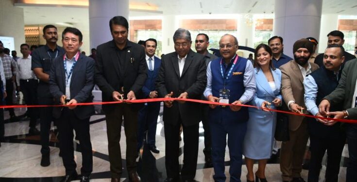 Inauguration of Gartex-Tex Process India Exhibition गारटेक्स-टेक्स प्रोसेस इंडिया प्रदर्शनाचे उद्घाटन हडपसर क्राइम न्यूज, हडपसर मराठी बातम्या, हडपसर न्युज Hadapsar Crime News, Hadapsar Marathi News, ,Hadapsar News, Hadapsar Latest News