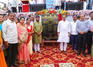 Deputy Chief Minister Ajit Pawar laid the foundation stone for development works in Vadgaon Sheri Assembly Constituency
उपमुख्यमंत्री अजित पवार यांच्या हस्ते वडगाव शेरी विधानसभा मतदारसंघातील विकासकामांचे भूमिपूजन
हडपसर क्राइम न्यूज, हडपसर मराठी बातम्या, हडपसर न्युज Hadapsar Crime News, Hadapsar Marathi News, ,Hadapsar News